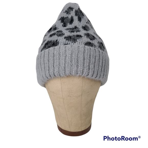 LOF gray leopard knit stocking cap New with tag - Picture 6 of 6